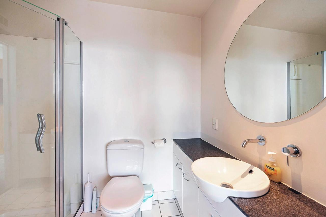 Sea Quest Apartment Nelson Luaran gambar